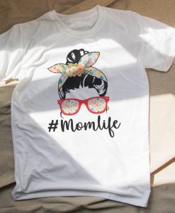 Momlife T-shirt