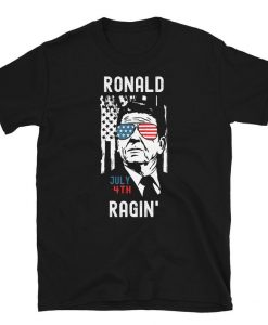 Ronald Ragin Reagan, Funny 4th Of July, I Smell Commies Tshirt