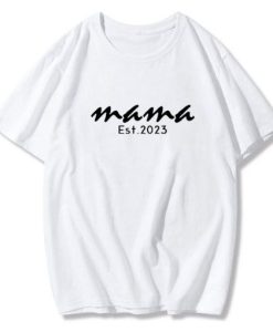 Mommy Est 2023 T-Shirt